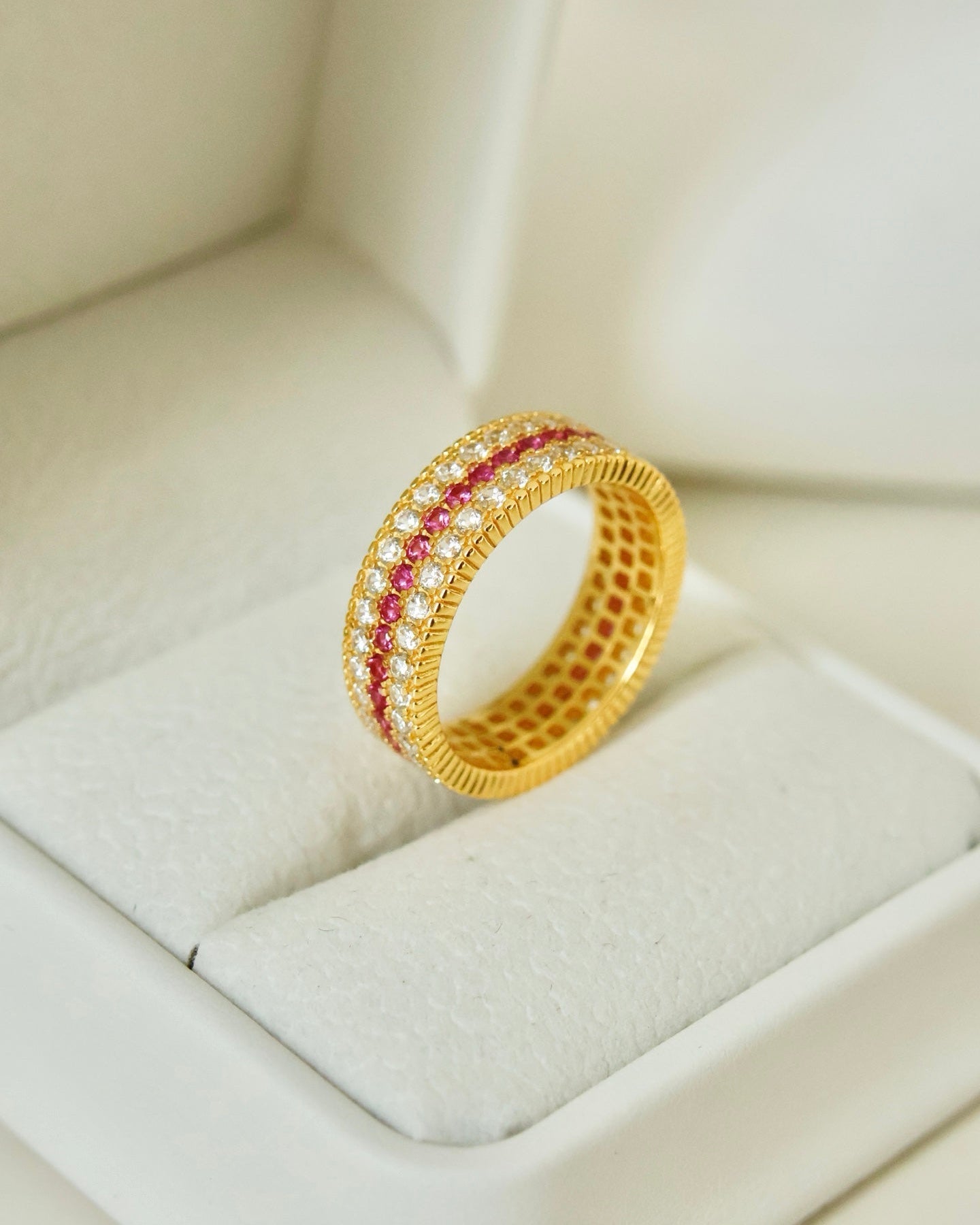 Scarlet Trinity Ring