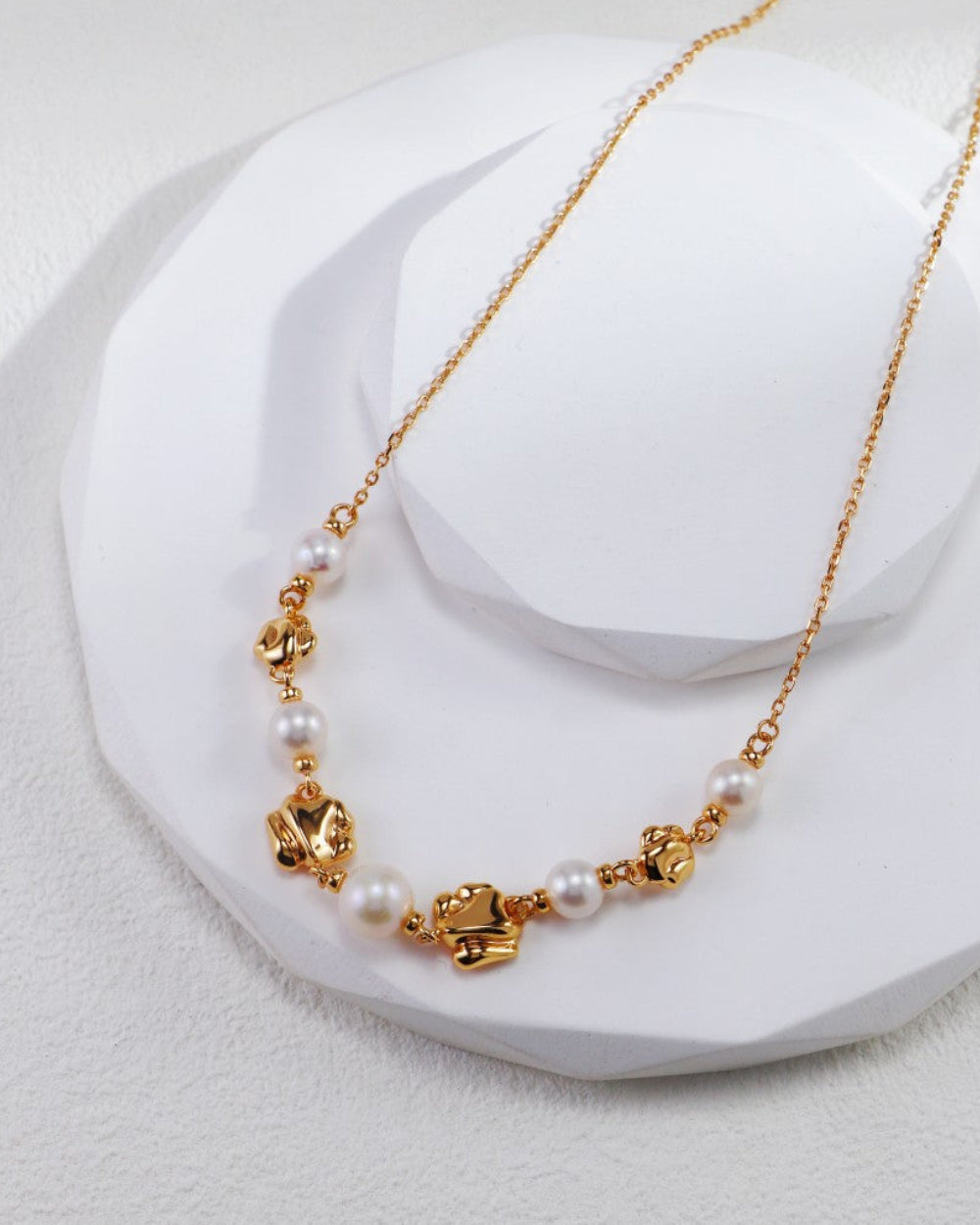 Molten Gold & Pearl Necklace