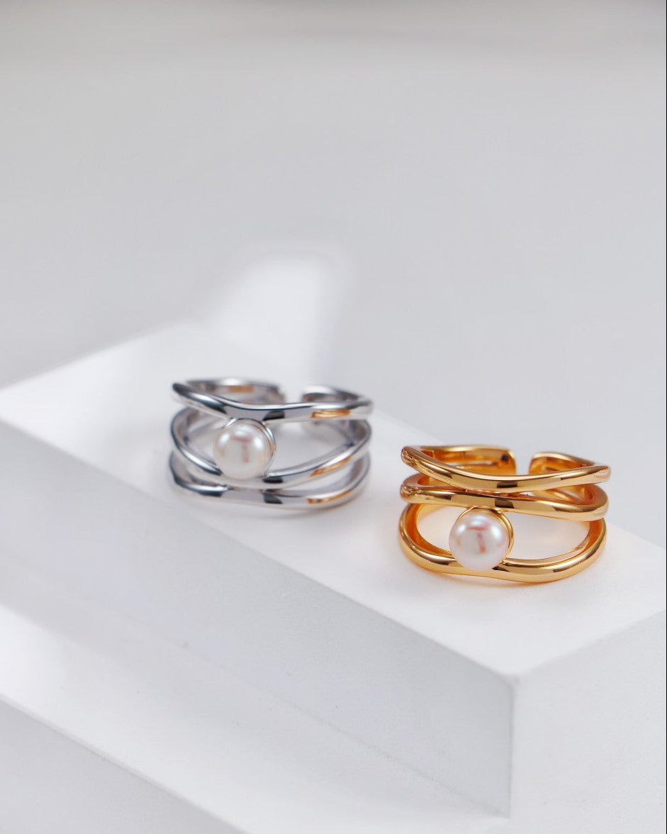 Entwined Pearl Ring