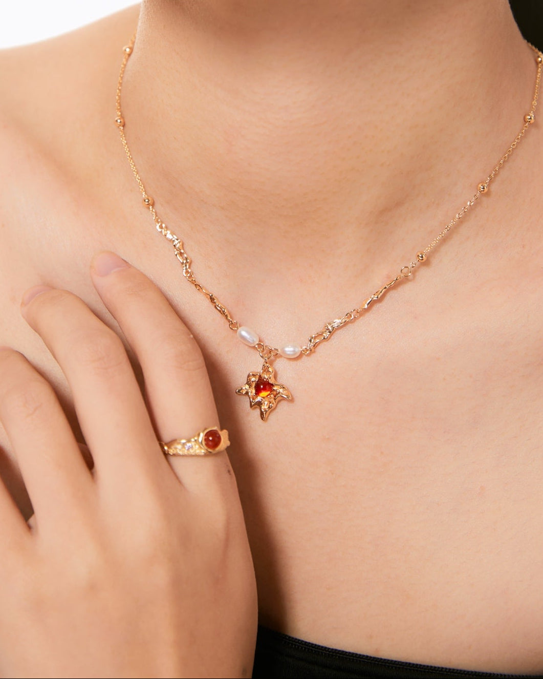 Crimson Agate Pearl Necklace