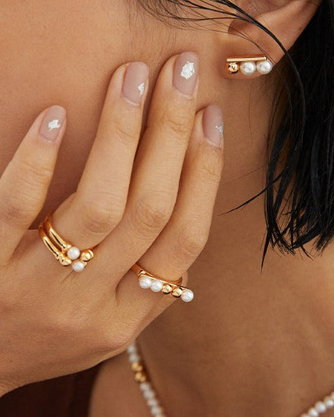 Pearl Bar Ring